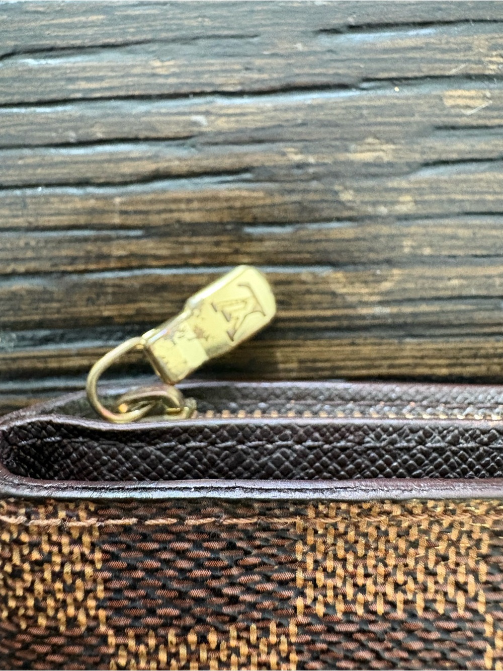 Louis Vuitton Wallet - Picture 2 of 11